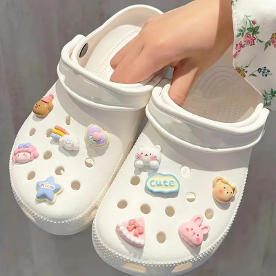 10pcs Carlo Bear Shoe Cover Flower Shoe Buckle Decorated with Cute Cartoon Transparent Accessories