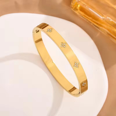 Fashion Jewelry Bracelet,18K Gold Plated Stainless Steel Waterpoof Jewelry Zircon Bangle CZ Bracelet for women - A1082